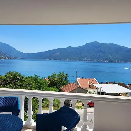 דירה With A Sea View *